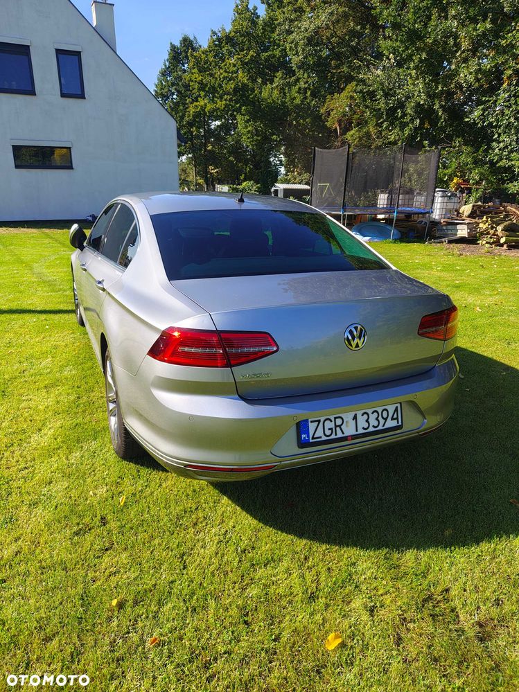 Volkswagen Passat - 3