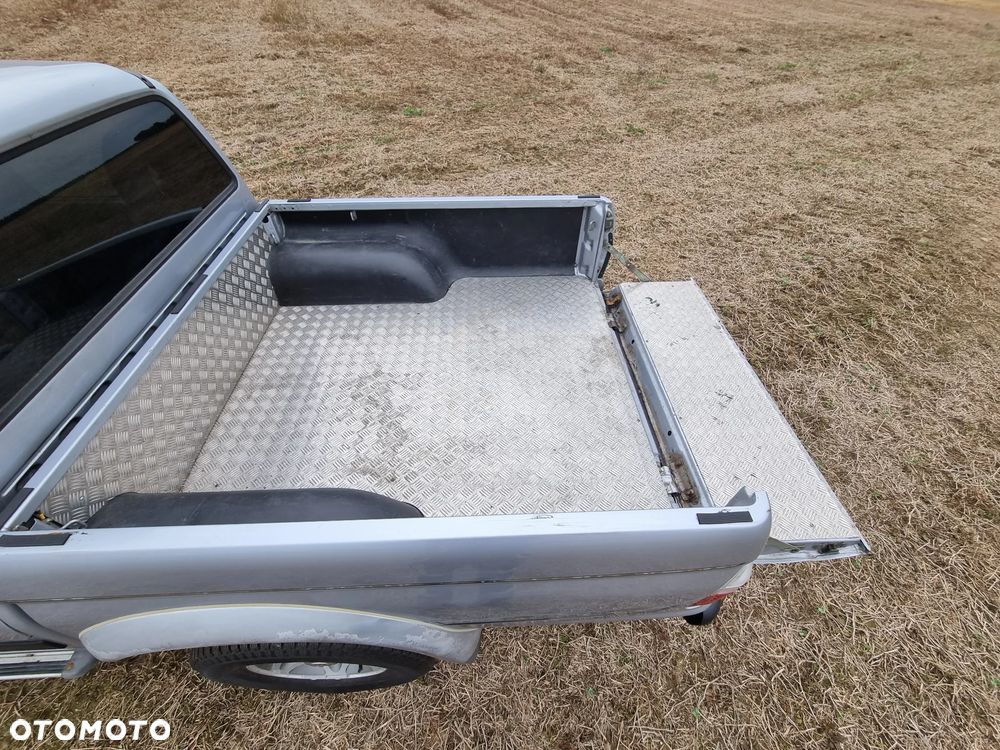 Mitsubishi L200 - 11