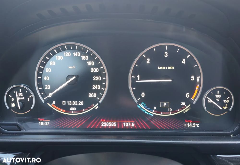 BMW Seria 5 520d Aut. - 14