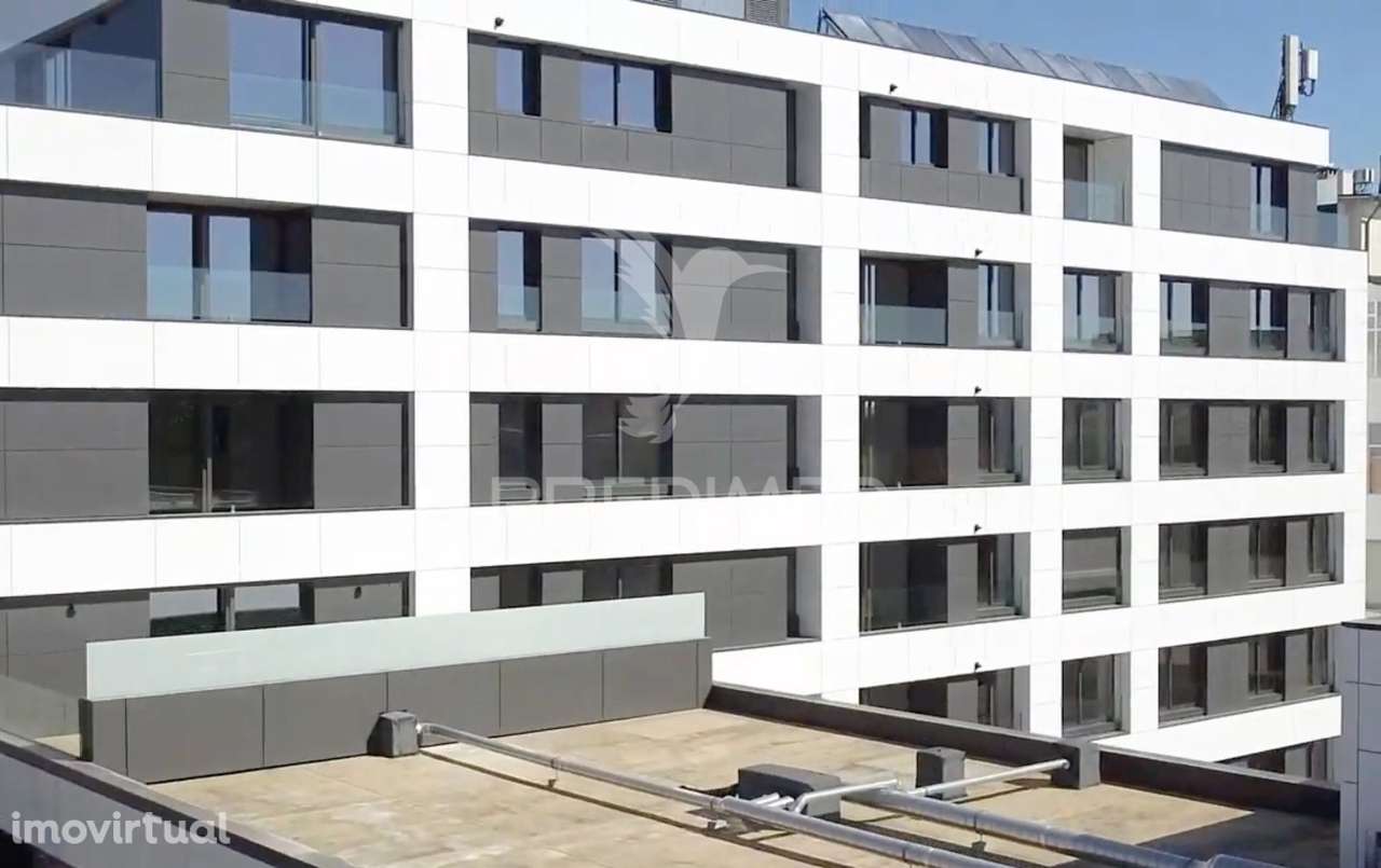 T3 de Sonho na Rotunda da Boavista – Viva no Coração do Porto! - Grande imagem: 2/16