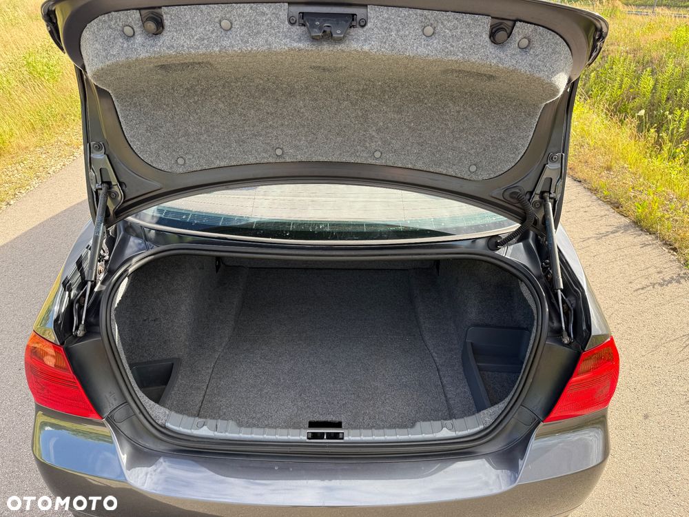 BMW Seria 3 - 10