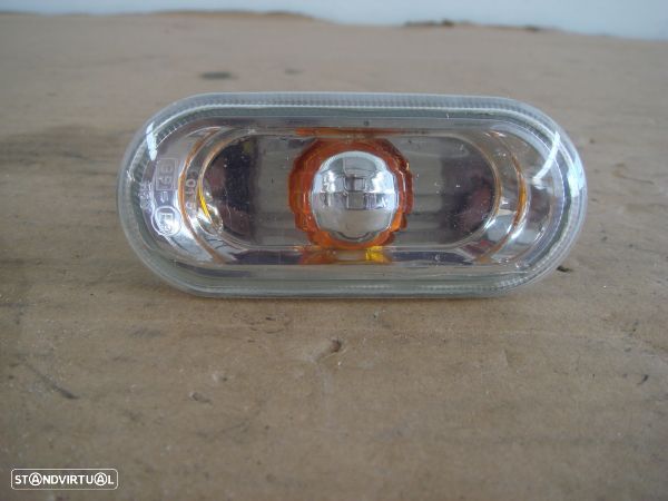 Farolim Pisca Fr Esq Guardalamas  Seat Leon (1P1) - 1