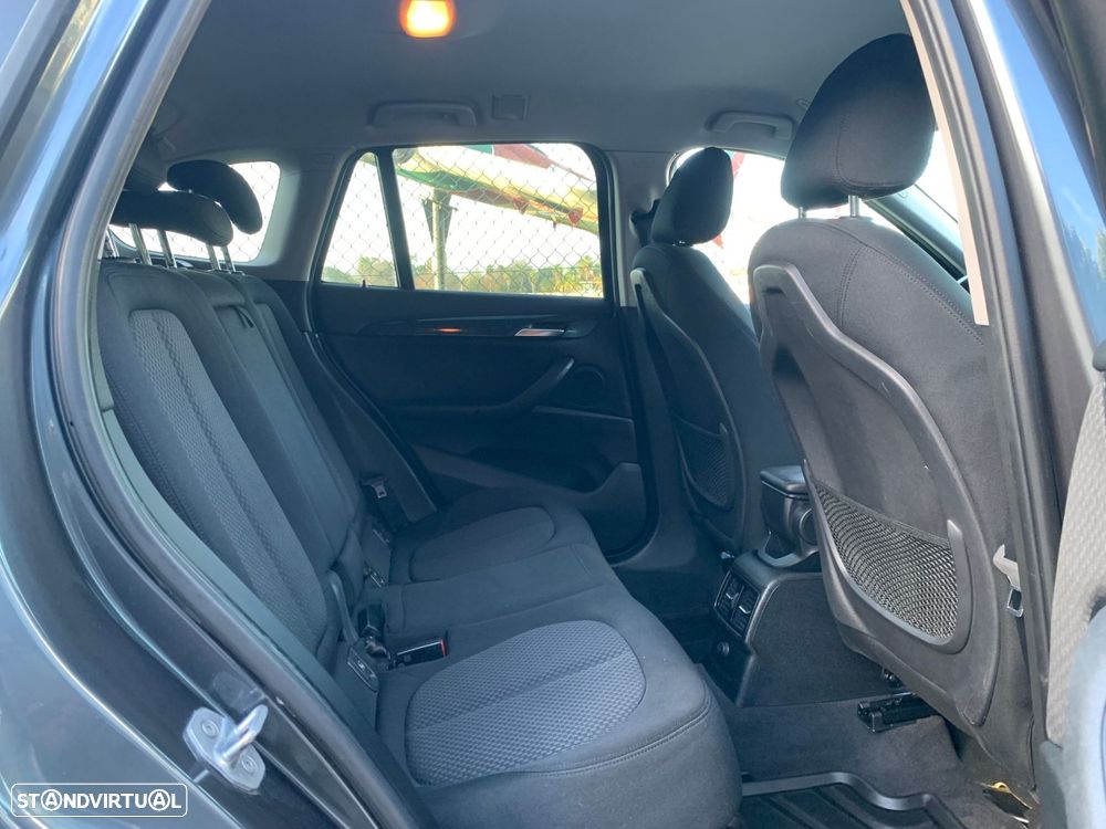 BMW X1 16 d sDrive Pack M - 22
