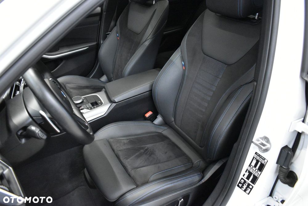 BMW Seria 3 320d xDrive mHEV sport - 12