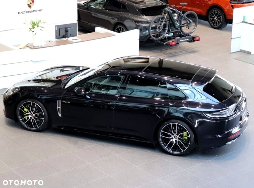 Porsche Panamera - 41
