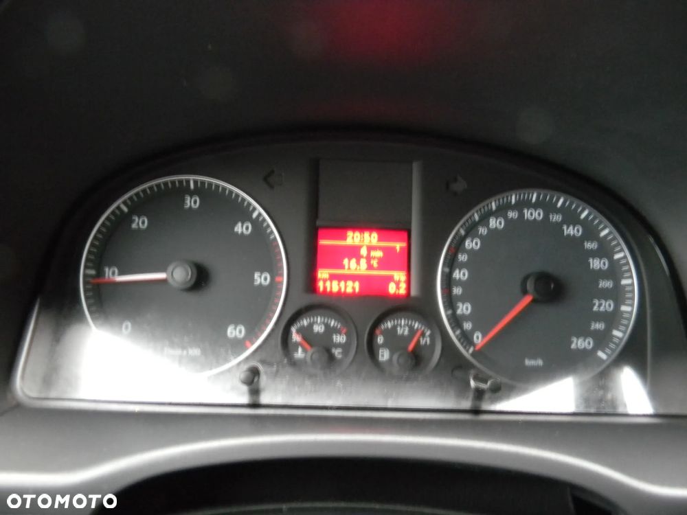 Volkswagen Caddy - 11