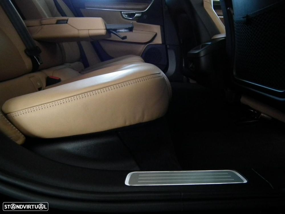 Volvo V90 2.0 D4 Inscription Geartronic - 17