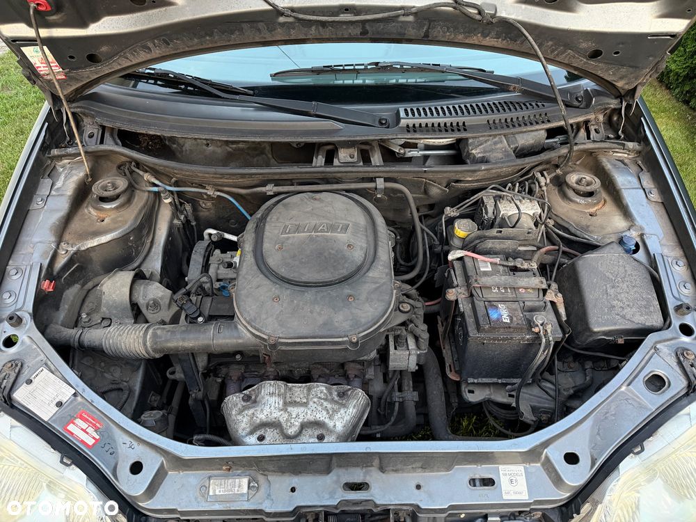 Fiat Punto 1.2 8V - 11