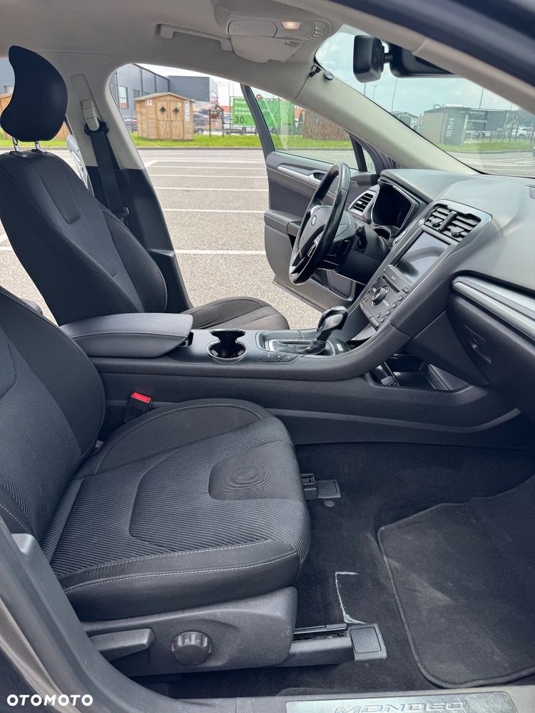 Ford Mondeo 2.0 TDCi Titanium PowerShift - 10