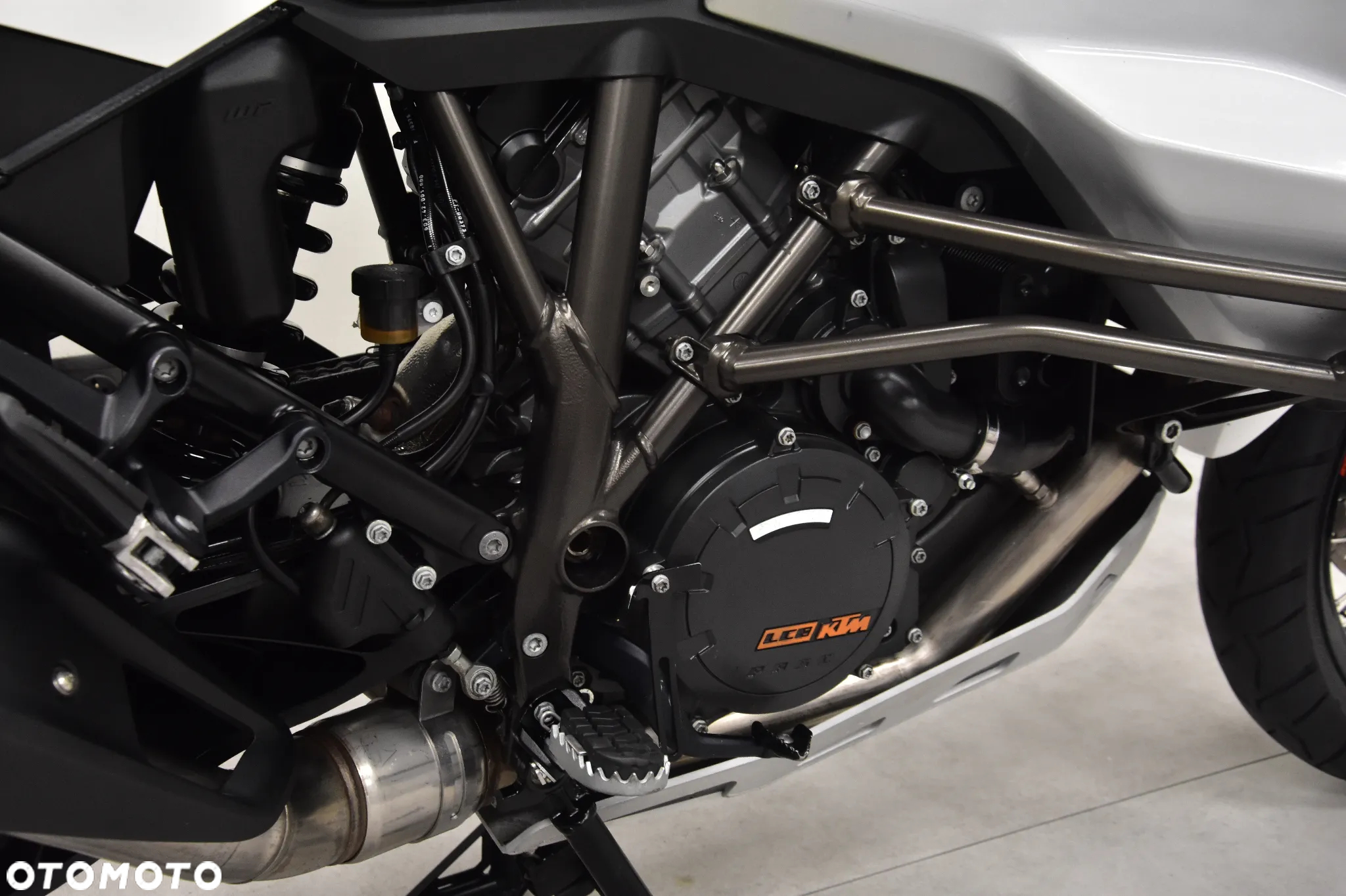KTM Super Adventure - 20