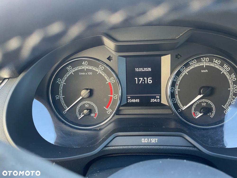 Skoda Octavia 1.4 TSI Ambition - 9