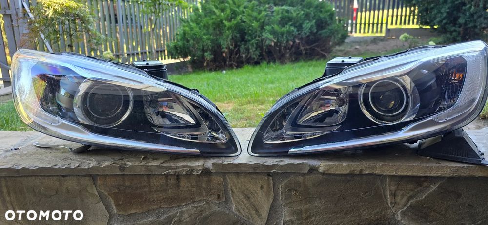 Lampy XENON S60 V60 - 1