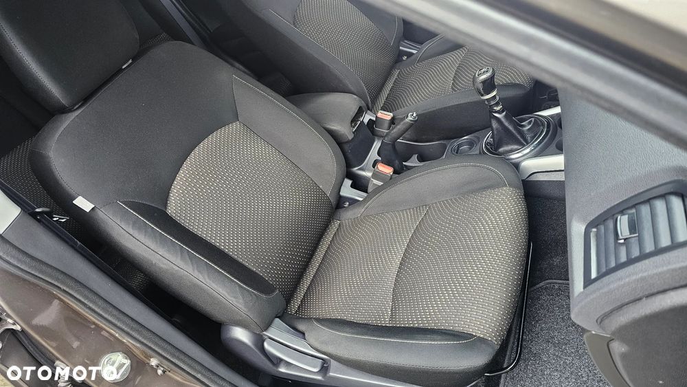 Mitsubishi ASX - 24