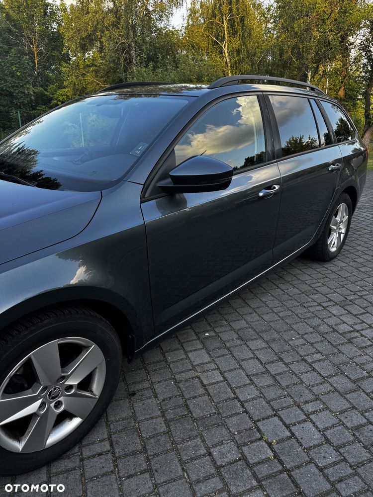 Skoda Octavia 2.0 TDI Ambition DSG - 4