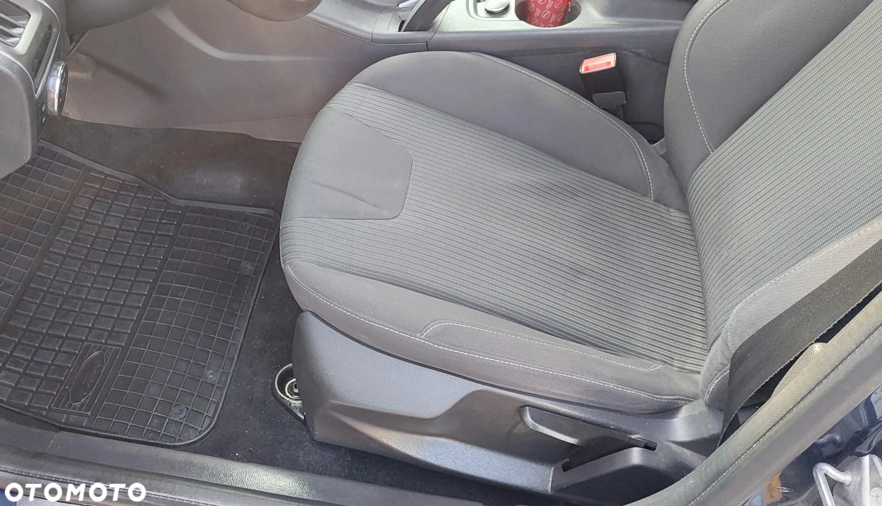 Ford Focus 1.6 TDCi DPF Champions Edition - 16