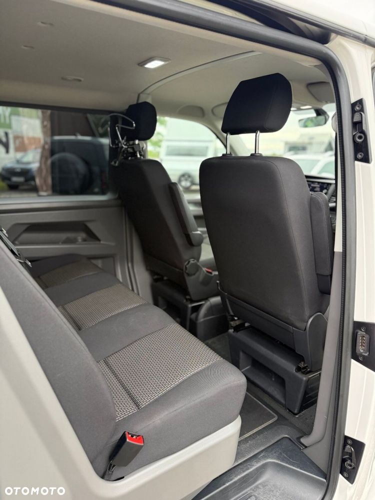 Volkswagen Transporter - 27