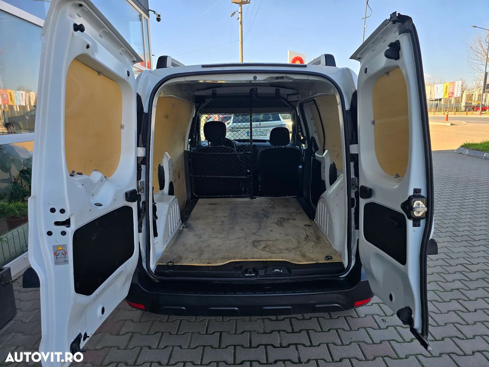 Dacia Dokker 1.5 dCi 75 CP Laureate - 13