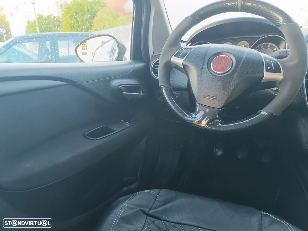 Fiat Punto 1.3 M-Jet Easy S&S - 11