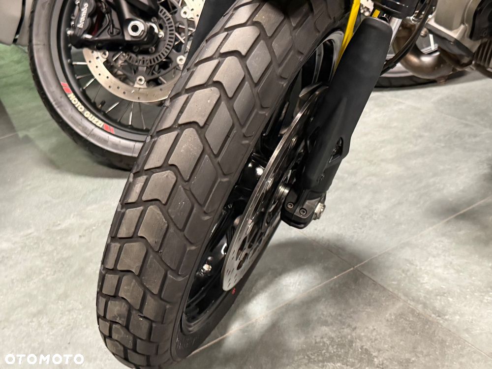 Ducati Scrambler - 38