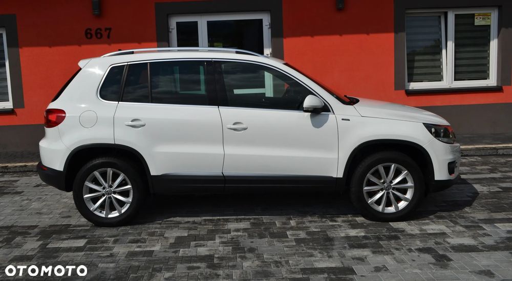 Volkswagen Tiguan 2.0 TDI SCR 4MOTION BlueMotion Technology DSG Lounge Sport & Style - 5