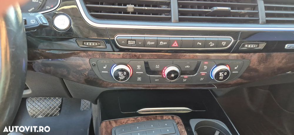 Audi Q7 3.0 TFSI Quattro Tiptronic - 10