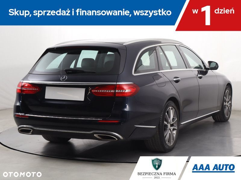 Mercedes-Benz Klasa E - 7