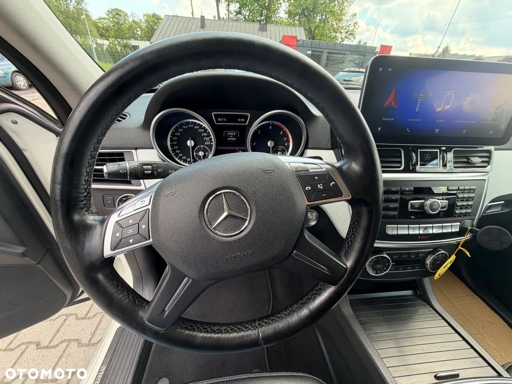 Mercedes-Benz ML 350 BlueTEC 4-Matic - 16