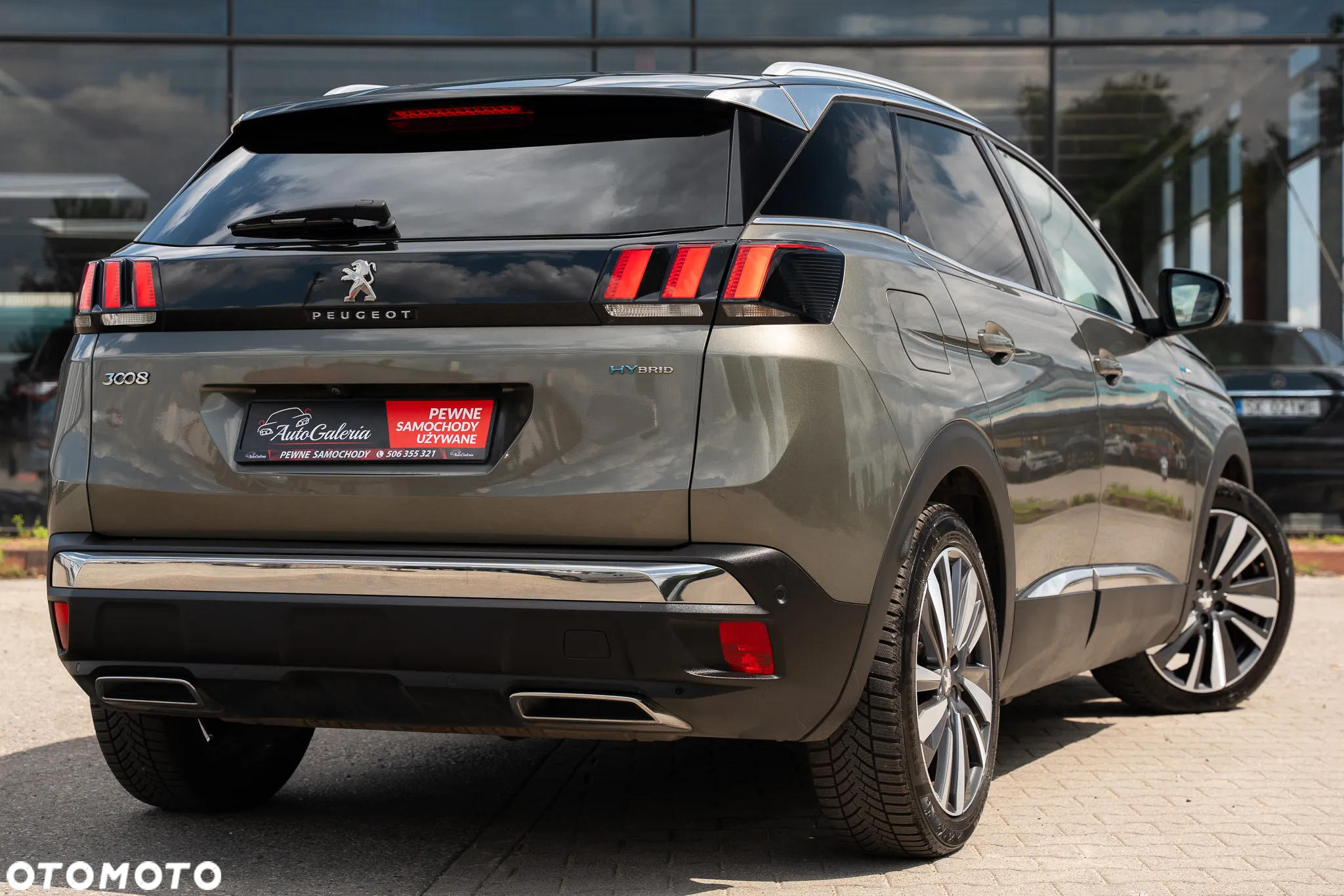 Peugeot 3008 1.6 PureTech HYbrid GT Line S&S EAT8 - 9
