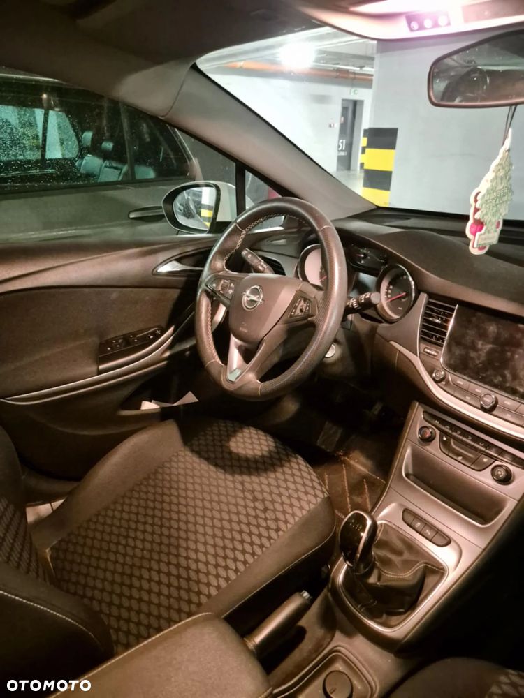 Opel Astra 1.4 Turbo Sports Tourer Active - 11