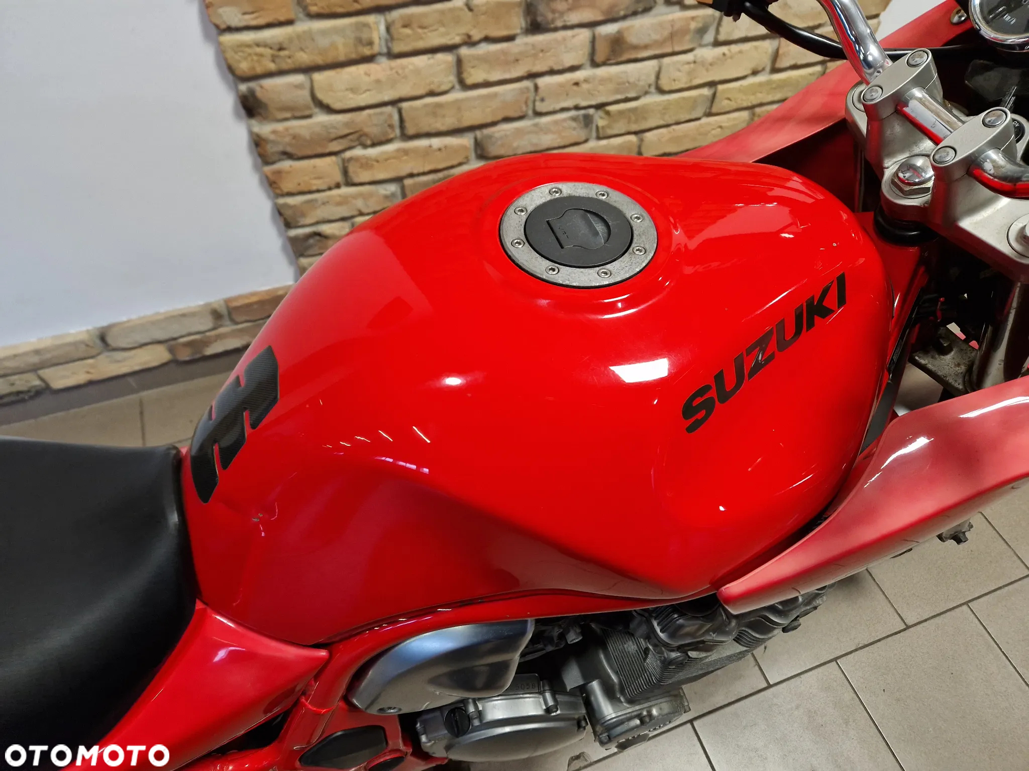Suzuki Bandit - 18