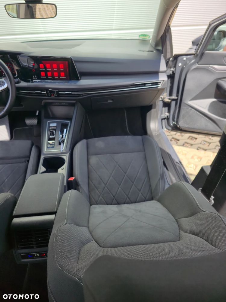 Volkswagen Golf 1.4 eHybrid OPF DSG Style - 20