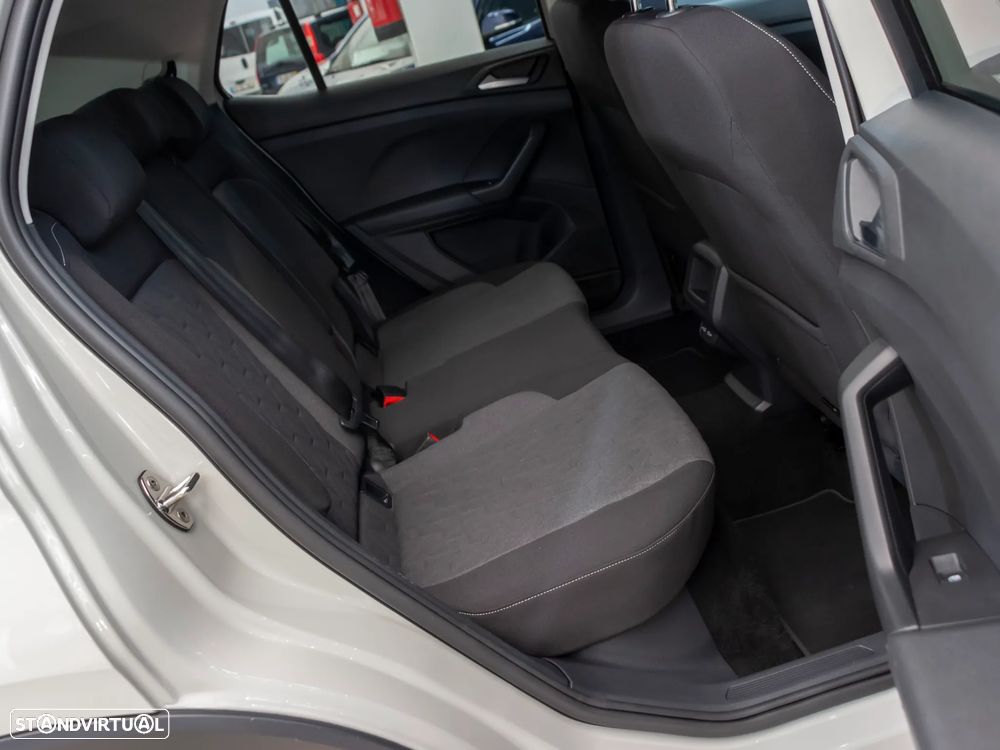 VW T-Cross 1.0 TSI Urban DSG - 10