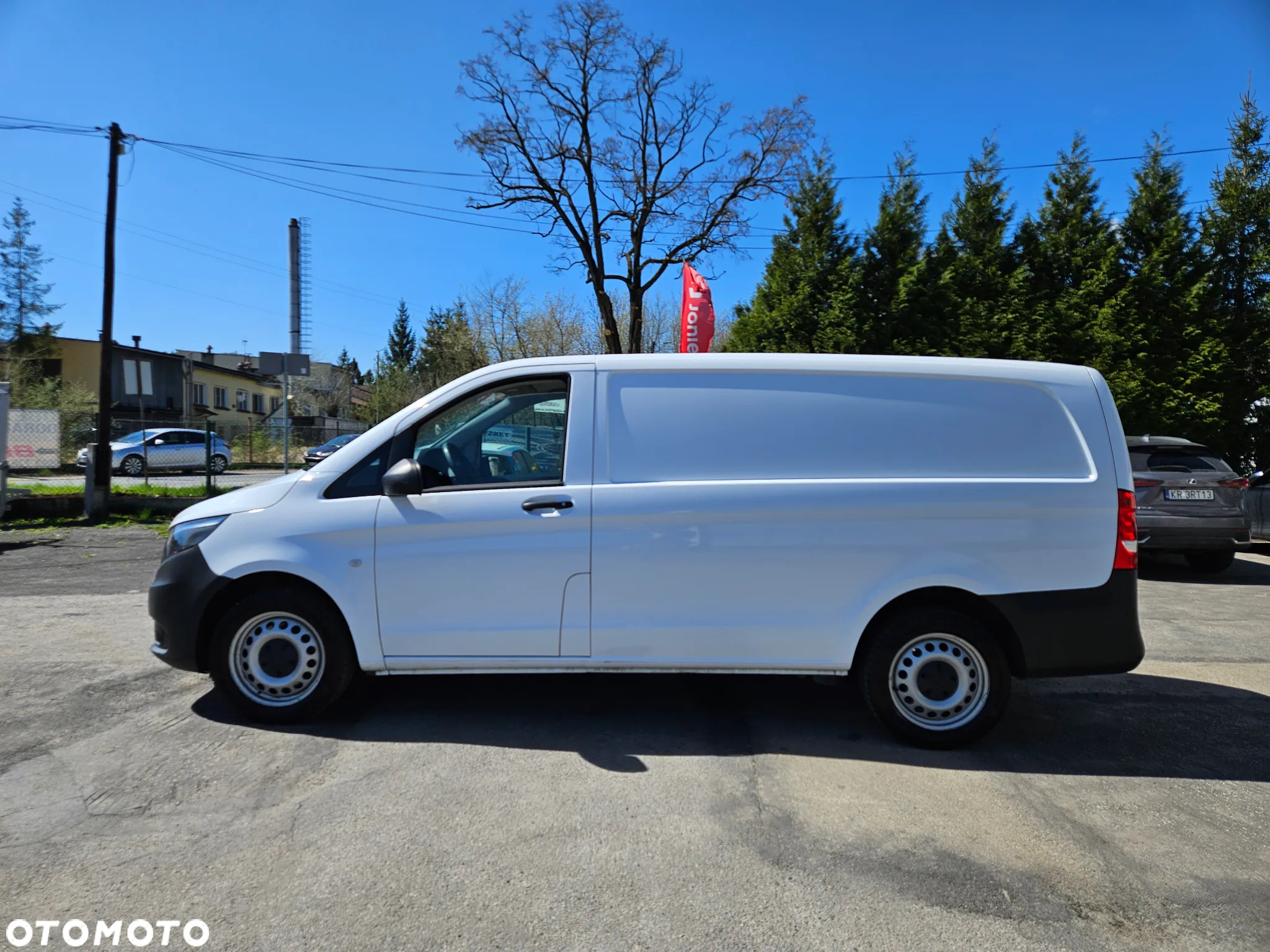 Mercedes-Benz VITO 4X4 LONG KLIMA AUTOMAT REJ.02 2021 3OSOBOWY CIEŻAROWY - 7