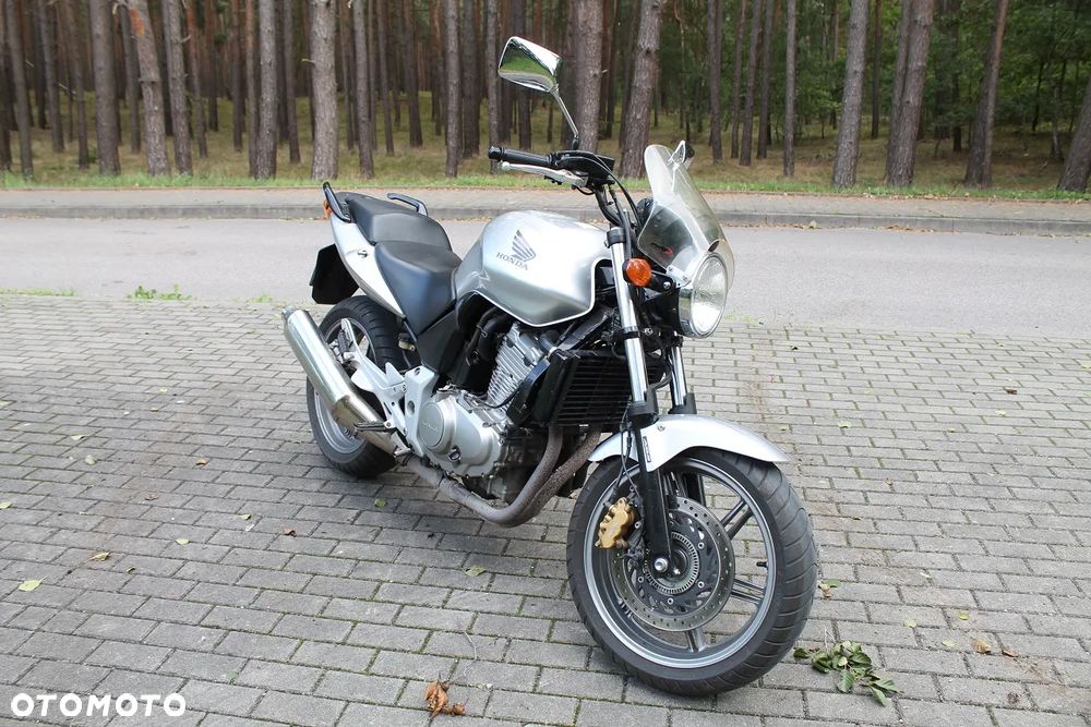 Honda CBF - 1