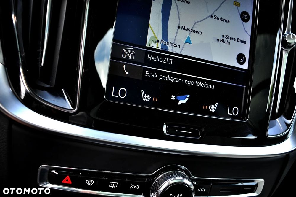 Volvo V60 Cross Country D4 Geartronic Pro - 27