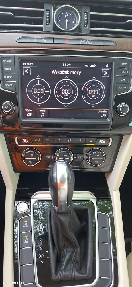 Volkswagen Passat 2.0 TDI BMT Highline DSG - 29