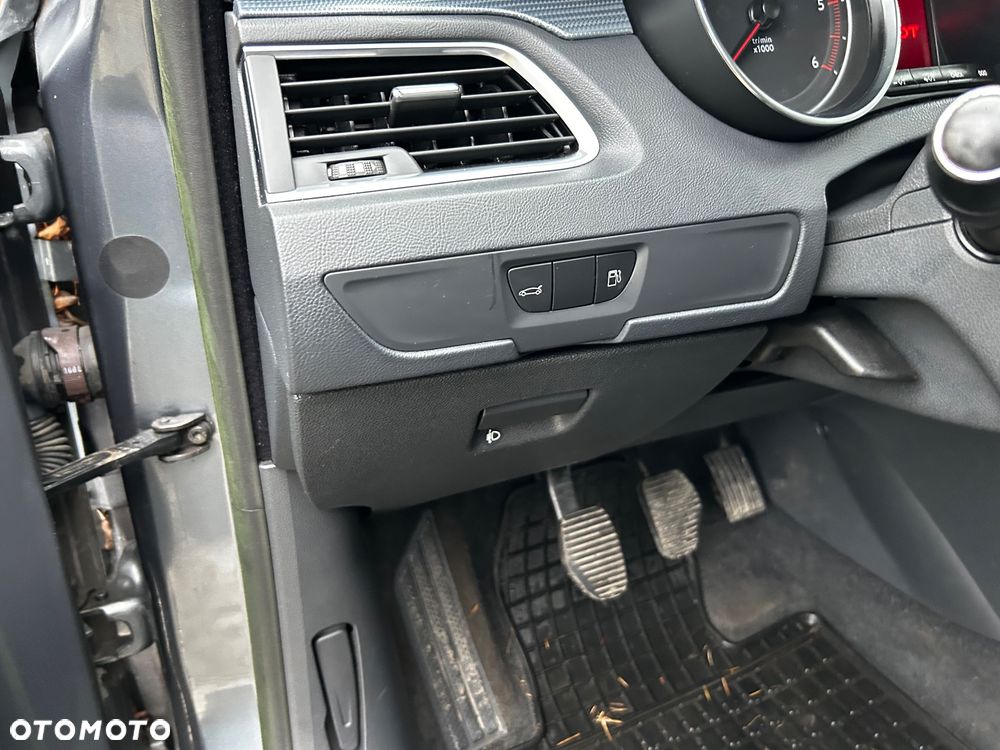 Peugeot 508 HDi FAP 140 Active - 17