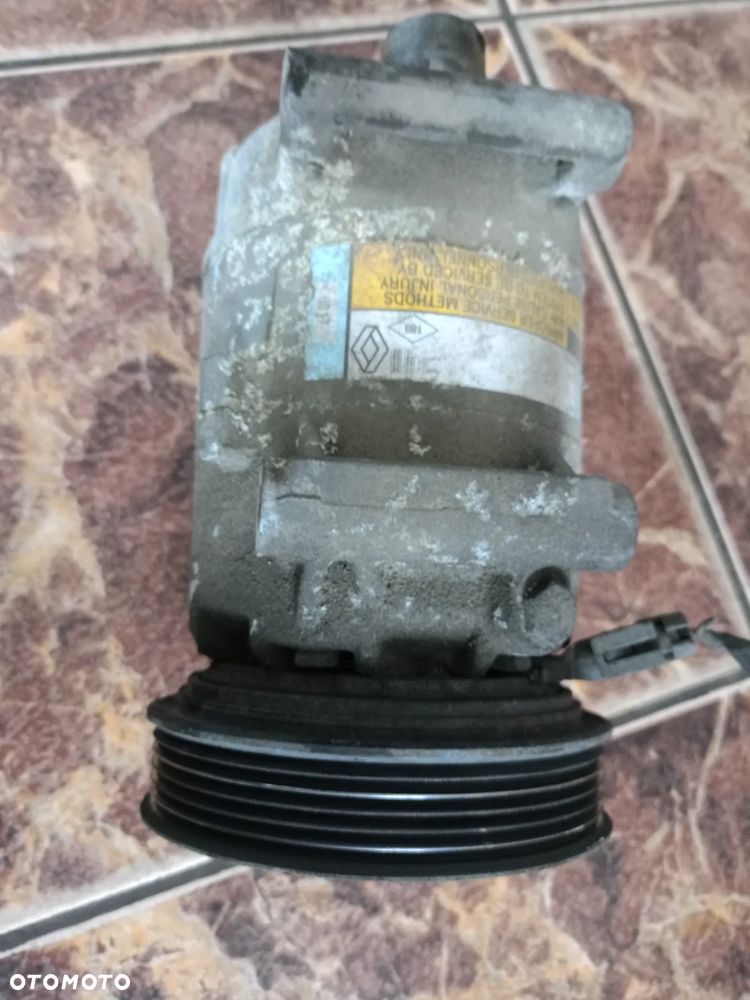 Kompresor klimatyzacji Renault Scenic 2, 1,6 Benzyna - 3