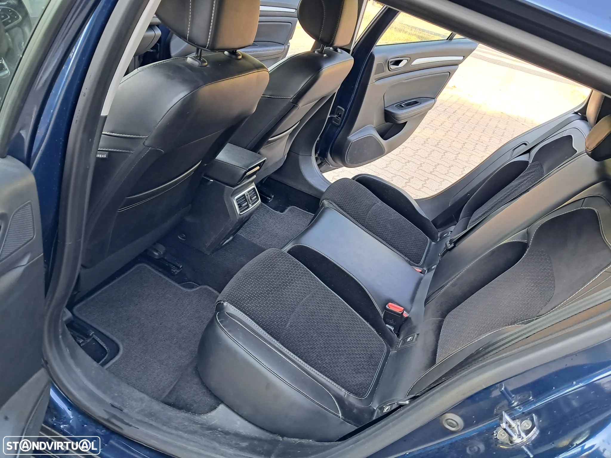 Renault Mégane Sport Tourer 1.5 dCi Intens - 12