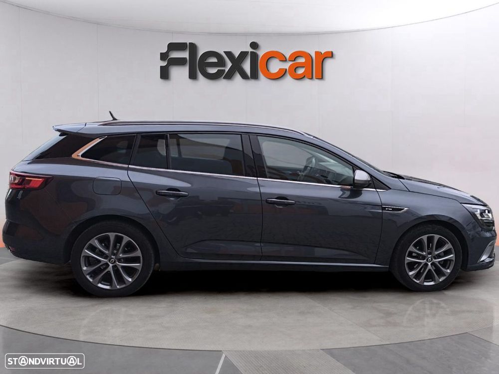 Renault Mégane Sport Tourer - 7