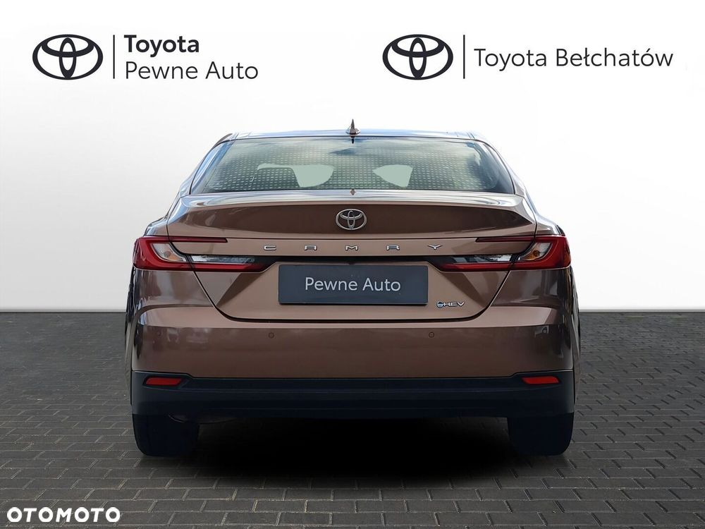 Toyota Camry 2024 photo 4