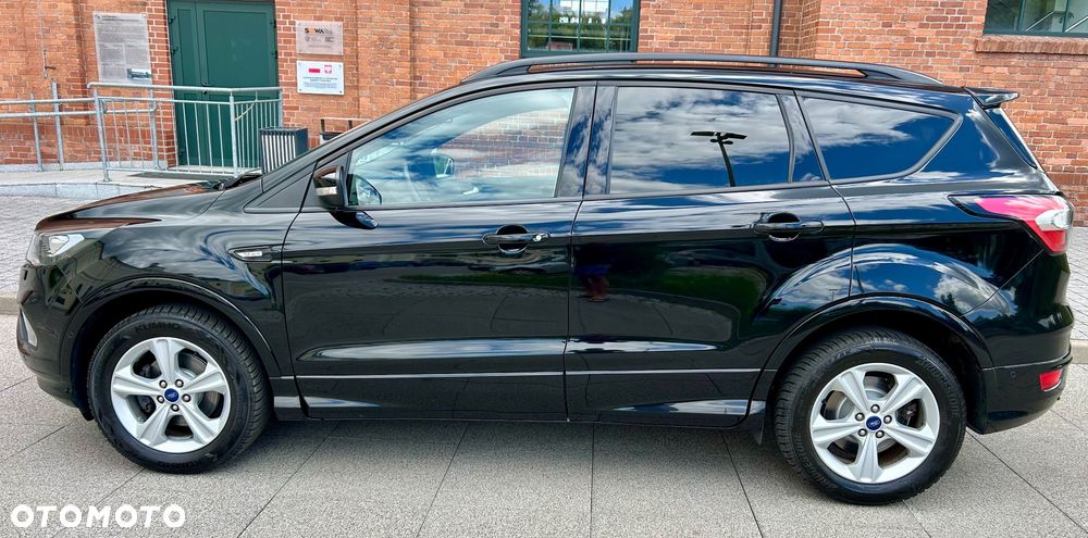 Ford Kuga 1.5 EcoBoost 2x4 Titanium - 12