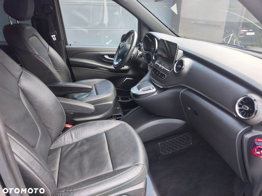 Mercedes-Benz Klasa V 300 d lang 4Matic 9G-TRONIC Special Edition Avantgarde - 18
