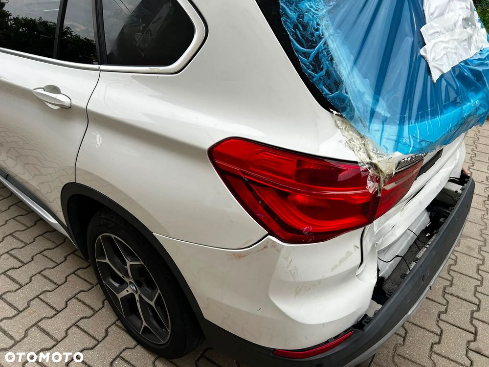 BMW X1 xDrive25i xLine - 10