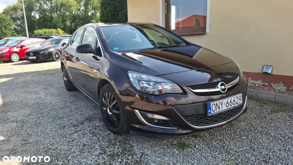 Opel Astra 1.4 T Cosmo S&S - 1