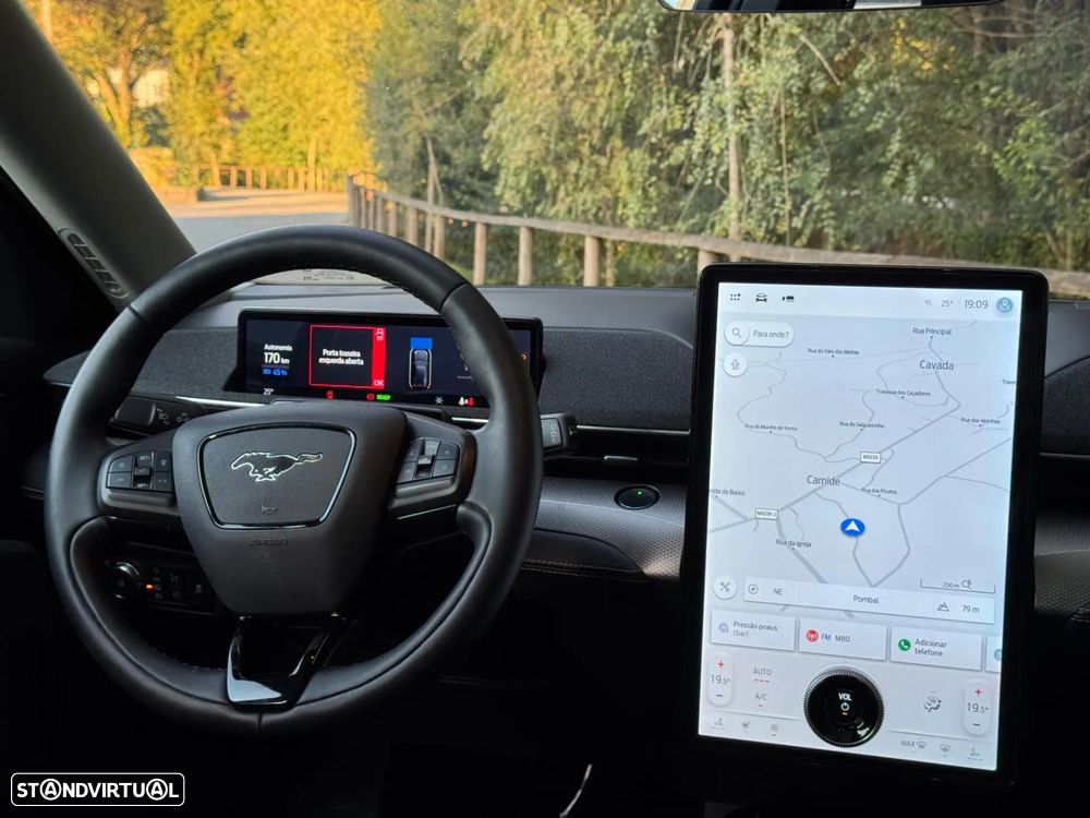 Ford Mustang Mach-E 75.7 kWh Base - 23