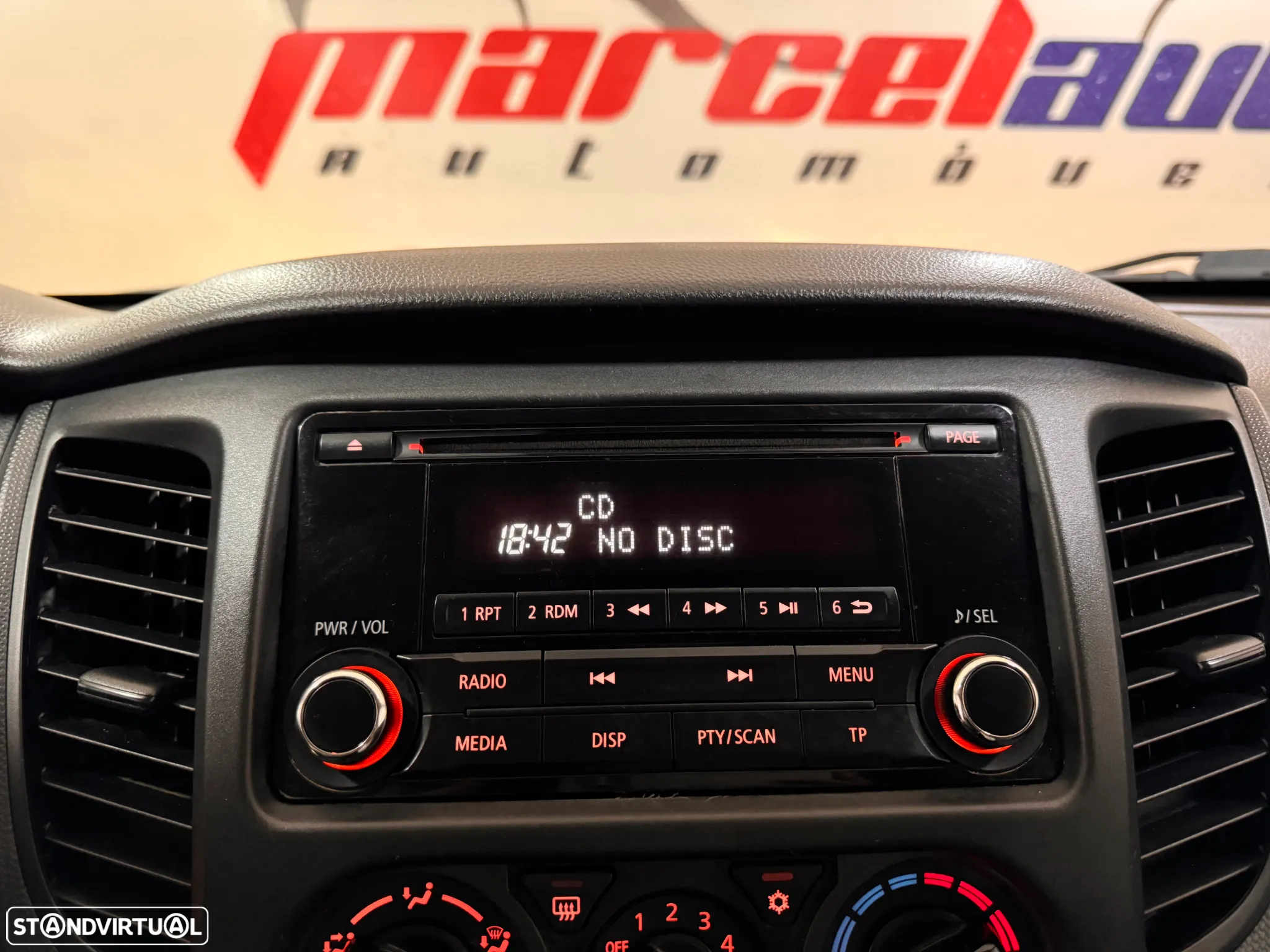 Mitsubishi L200 2.3 DI-D Space Cab Invite 4WD 3L IVA DEDUTIVEL - 25