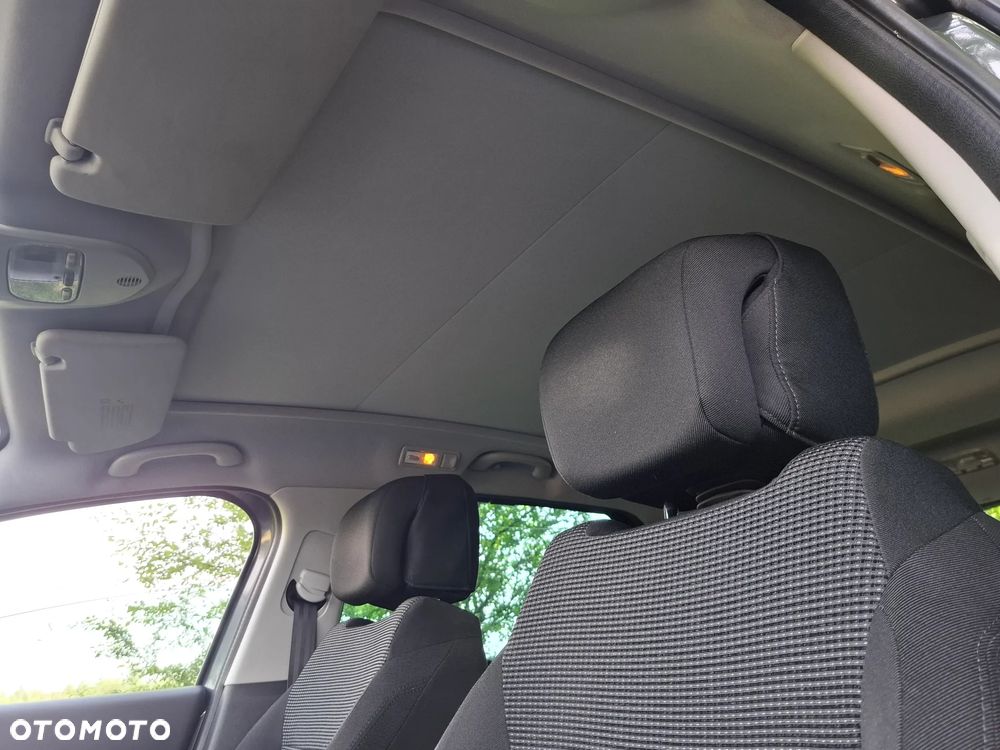Peugeot 5008 1.6 HDi Premium - 18
