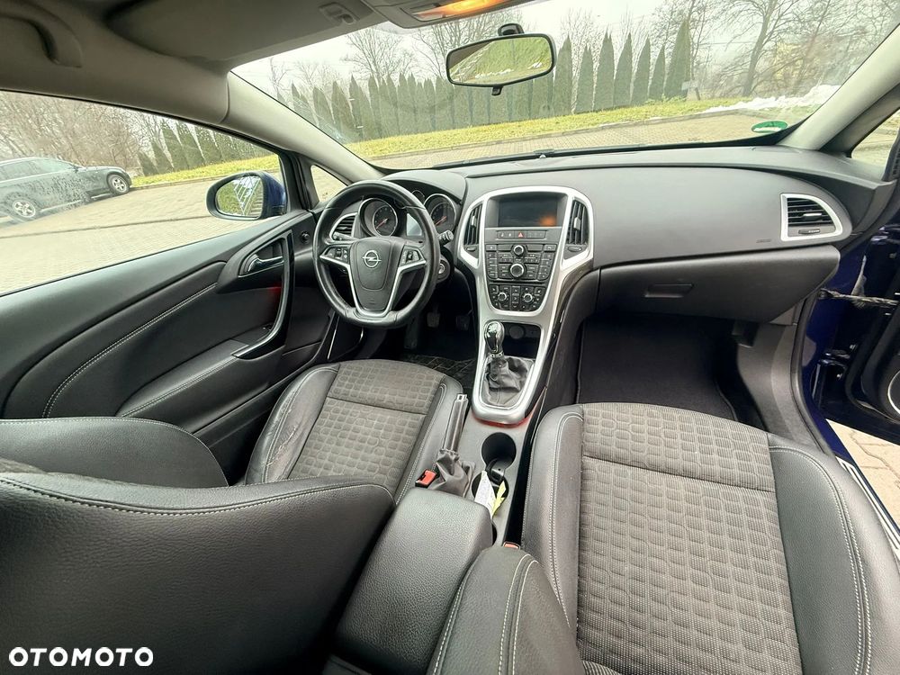Opel Astra 1.4 T Sport - 13