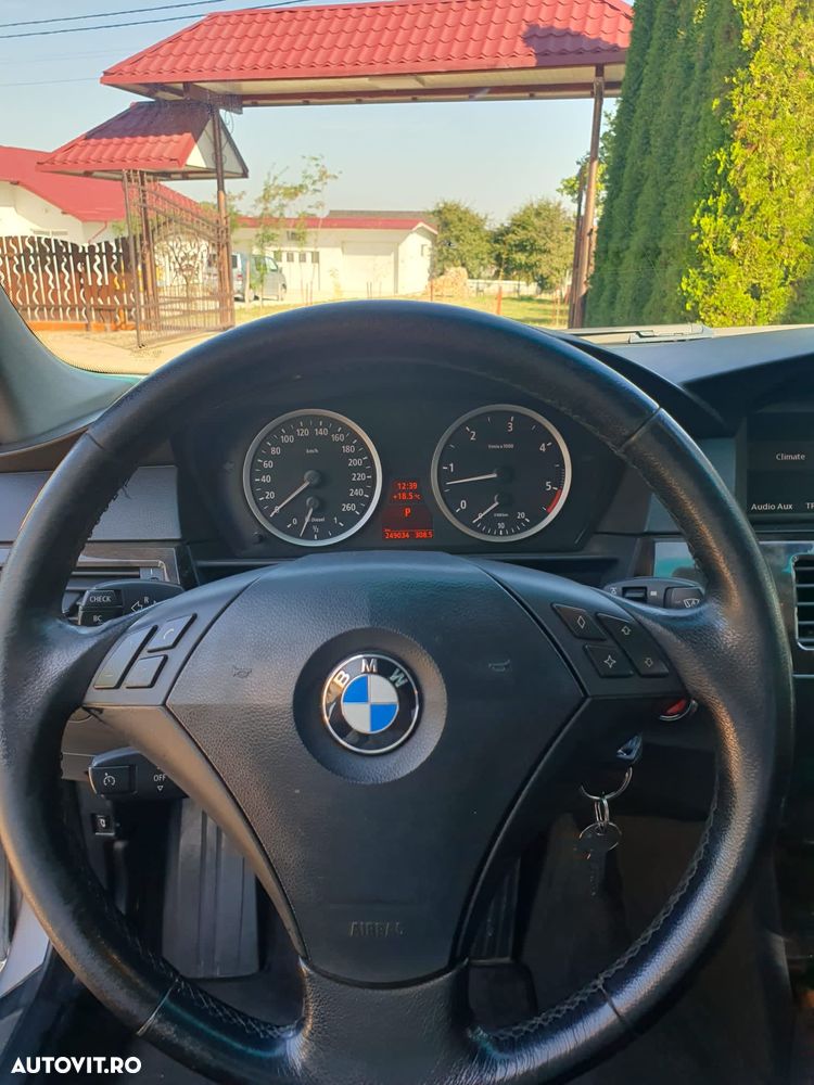 BMW Seria 5 - 15